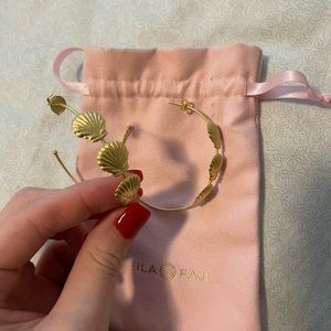 Shelia Fajil Shell earrings